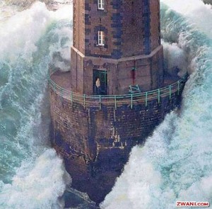 a-mighty-fortress1-300x295